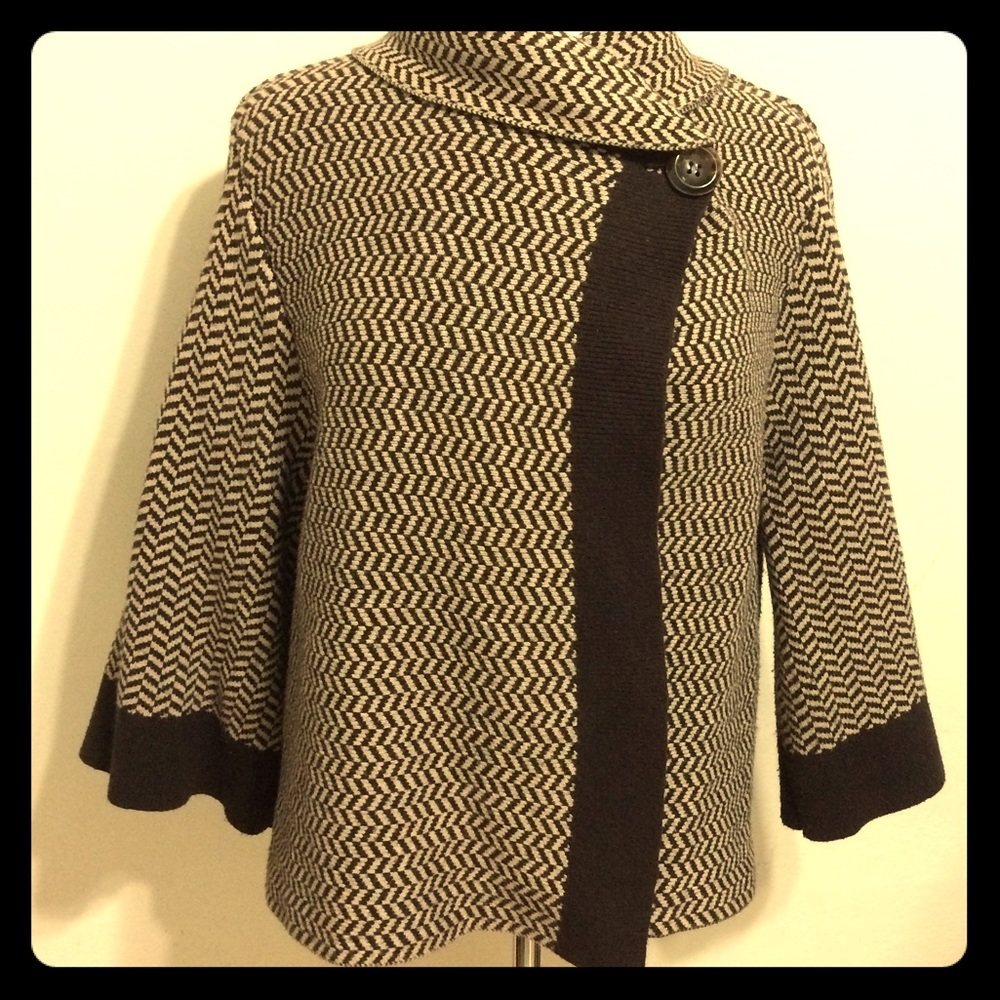🐣💝2/$20 Tribal Sweater Cardigan asymmetrical